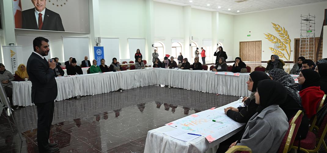 Toprak Yaşatır Projesi Kapsamında Eğitim Programı Başladı